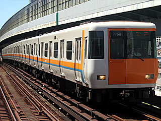 7000n (7606) scnS  7106F