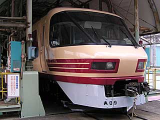 485系2000番台 パノラマ車 (クロ481-2003) 吹田工場