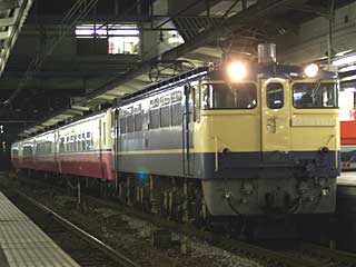 EF65型1000番台 特急色 (EF65-1125) 広島