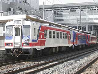 快速「リアスシーライナー」 三陸鉄道36-1100形 (36-1103) JR八戸線 八戸