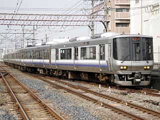 223系2500番台 快速色 (クハ222-2501) JR阪和線 東岸和田