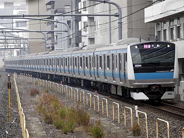 E233系1000番台 スカイブルー (クハE232-1002) JR京浜東北線 さいたま新都心