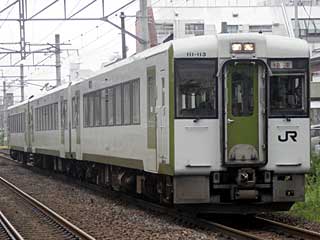 キハ111形100番台 一般色 (キハ111-113) 東仙台