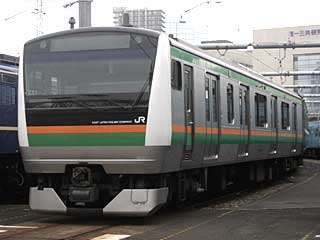 E233系3000番台 湘南色 (クハE232-3501) 東京総合車両センター