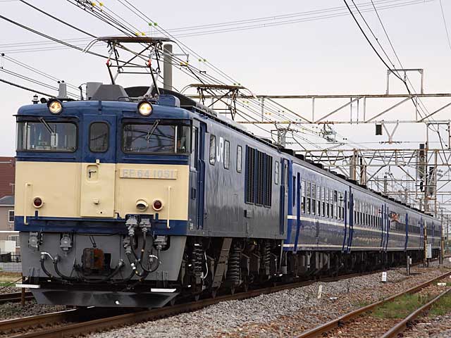 EF64型1000番台 一般色 (EF64-1051) JR高崎線 熊谷〜籠原