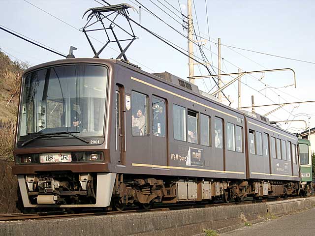 2000` `R[gL (2001) ]mdS `l