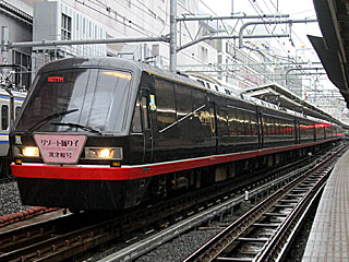 特急「河津桜号」 2100系 リゾート21EX黒船電車 (2158) JR横須賀線 横浜