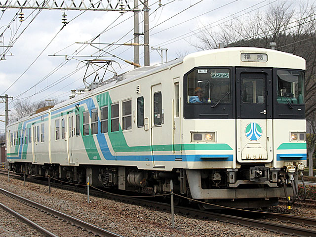 8100n (AM8105) G}s `