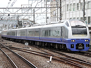 E653系0番台 フレッシュひたち車スカーレットブロッサム (クハE653-8) JR常磐線 松戸