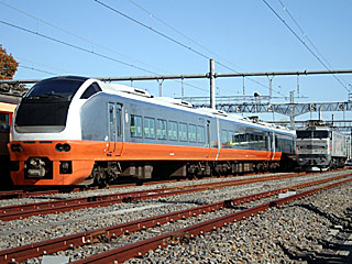 E653系 オレンジパーモン (クハE652-103＆EF510-510) 内原電留線 E653系勝田車K353編成
