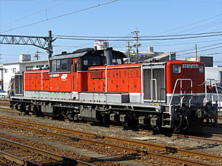 DD51型800番台 一般色 (DD51-892) JR関西本線 四日市 DD51-842
