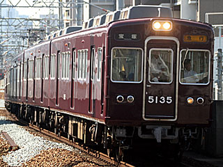 5100n (5135) }ː O