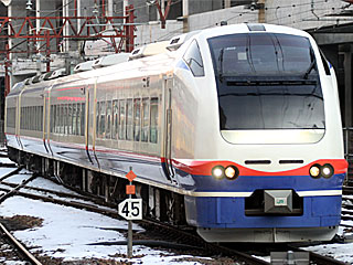 E653系1100番台 しらゆき車 (クハE653-1102) JR白新線 新潟 新ニイH202編成